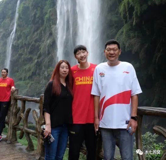 亚洲视频免费在线播放